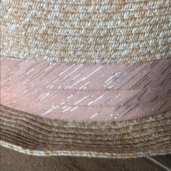 Gap Hat / Fedora - Picture 3 of 7